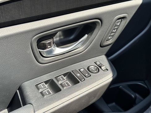 Used 2025 Honda Pilot Black Edition image 20