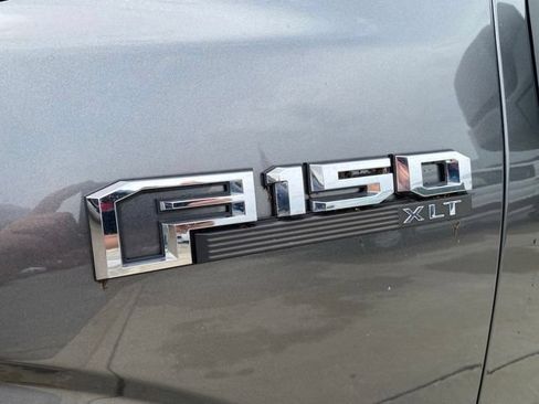 Used 2019 Ford F150 XLT w/ Equipment Group 302A Luxury AWD/4WD image 11
