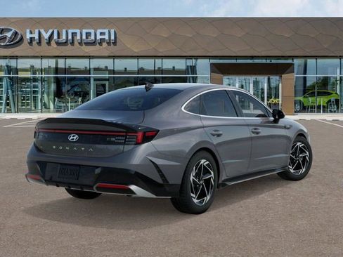 New 2026 Hyundai Sonata SEL image 4