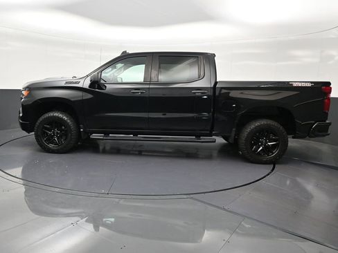 Used 2023 Chevrolet Silverado 1500 Custom Trail Boss w/ LPO, Dark Essentials Package AWD/4WD image 2