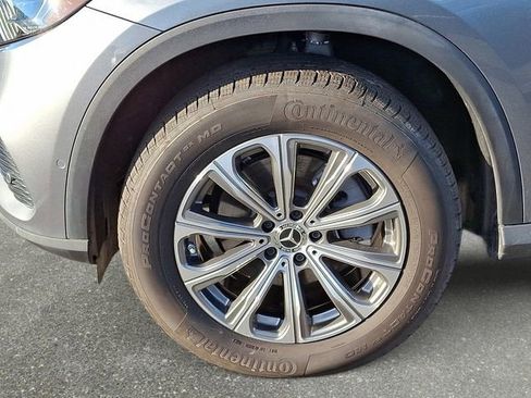 Used 2023 Mercedes-Benz GLC 300 GLC 300 image 9