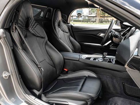 Used 2024 BMW Z4 sDrive30i w/ Convenience Package RWD image 40