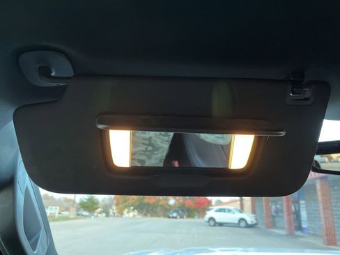 Used 2022 GMC Sierra 1500 AT4 w/ AT4 Premium Package image 79