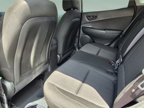 Certified 2022 Hyundai Kona SEL FWD image 14