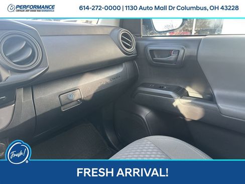 Used 2022 Toyota Tacoma SR image 23