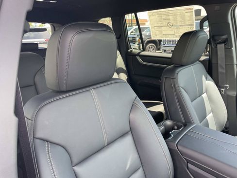 New 2027 GMC Acadia Elevation w/ Black Edition FWD image 28