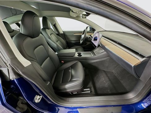 Used 2023 Tesla Model 3 Standard Range RWD image 27