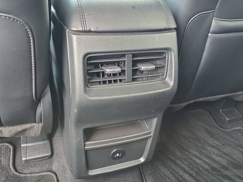 Certified 2024 Ford Edge SEL AWD/4WD image 23