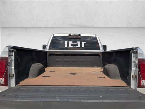 Used 2018 RAM 3500 Laramie Longhorn image 6