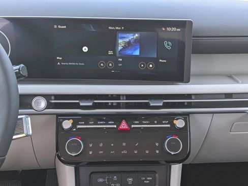 New 2026 Hyundai Tucson Limited FWD image 17