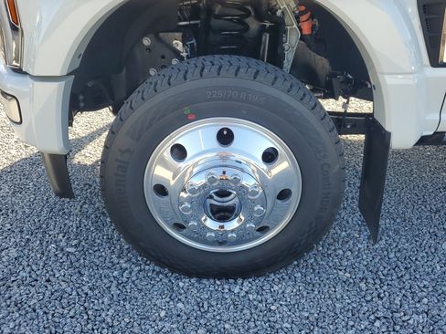 New 2026 Ford F450 Platinum w/ Platinum Plus Package image 6