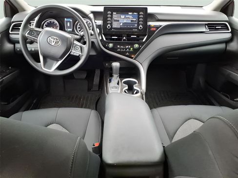 Used 2023 Toyota Camry LE image 12