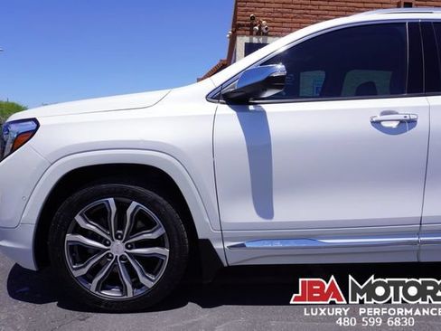Used 2020 GMC Terrain Denali w/ Denali Premium Package FWD image 53