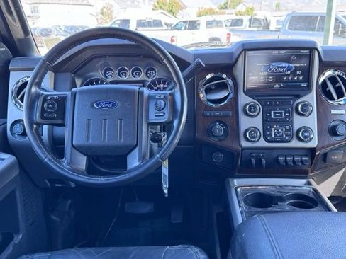 Used 2014 Ford F350 Lariat w/ Lariat Ultimate Package AWD/4WD image 24