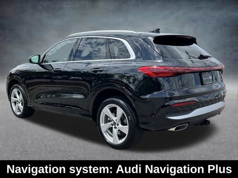 Used 2025 Audi Q5 Premium Plus AWD/4WD image 3