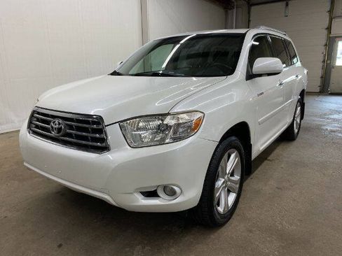 Used 2009 Toyota Highlander Limited w/ Extra Value Pkg 8 AWD/4WD image 8