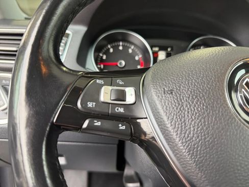 Used 2019 Volkswagen Passat 2.0T Wolfsburg FWD image 28