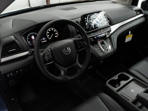 New 2026 Honda Odyssey EX-L image 4