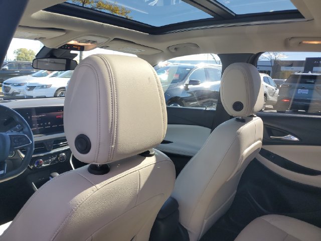 Certified 2024 Buick Encore GX Sport Touring w/ Experience Buick Package AWD/4WD image 11