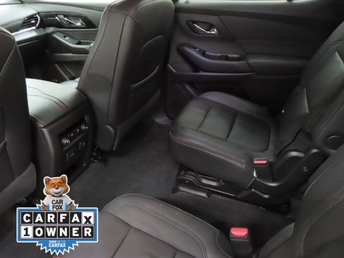 Used 2023 Chevrolet Traverse RS w/ LPO, Floor Liner Package image 21