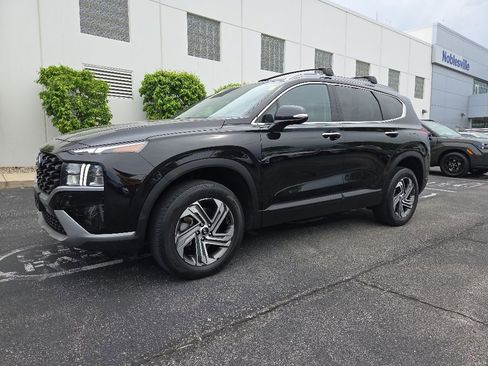 Certified 2023 Hyundai Santa Fe SEL AWD/4WD image 2
