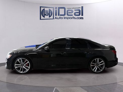 Used 2021 Audi S6 Prestige AWD/4WD image 2