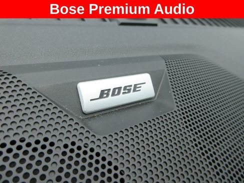 Used 2024 GMC Canyon Denali AWD/4WD image 21