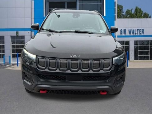 Used 2022 Jeep Compass Trailhawk w/ Trailhawk Elite Group AWD/4WD image 2