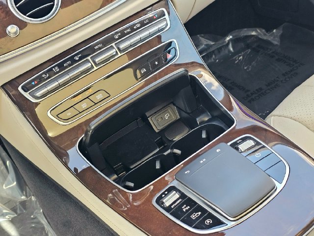 Used 2023 Mercedes-Benz E 450 4MATIC Sedan image 37
