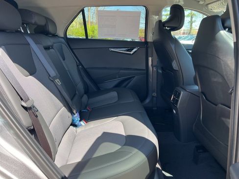 New 2025 Kia Niro EX w/ EX Cold Weather Package image 14