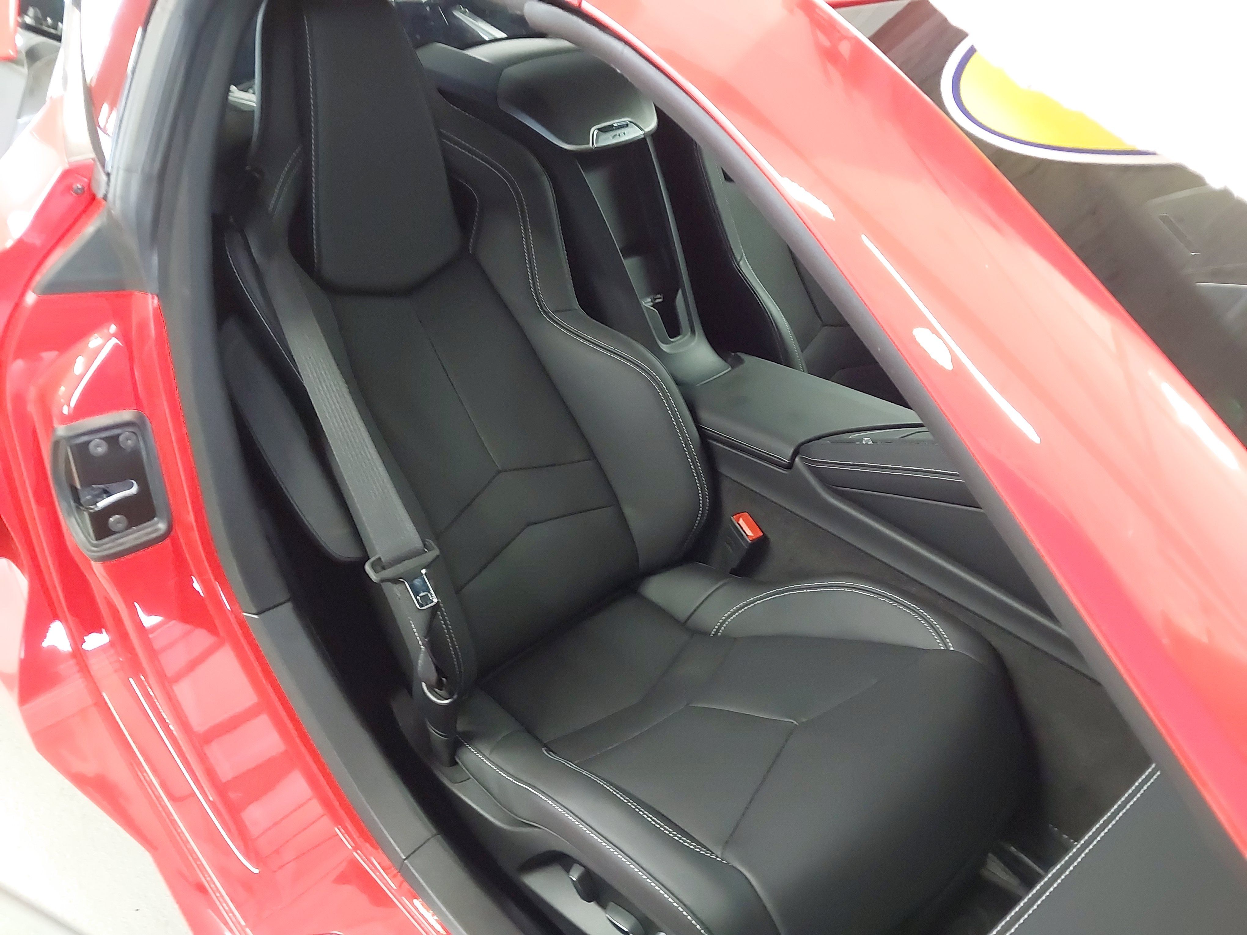 Used 2023 Chevrolet Corvette Stingray Preferred Cpe w/ Chrome Exterior Badge Package RWD image 28