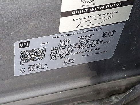 Used 2023 GMC Acadia SLE w/ Driver Convenience Package image 22