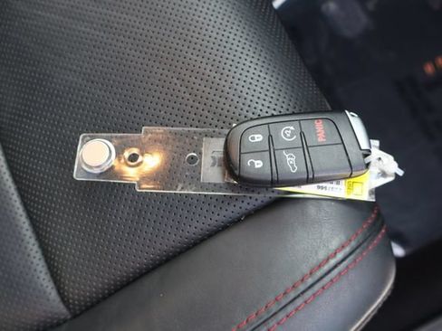 Used 2024 Dodge Durango GT RWD image 56
