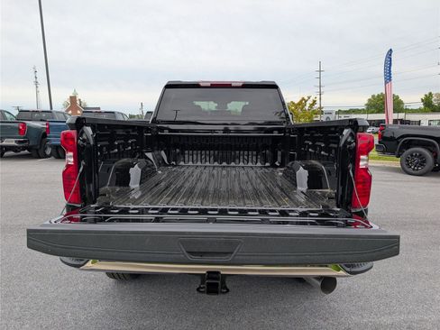 New 2026 Chevrolet Silverado 3500 LT w/ Z71 Off-Road Package AWD/4WD image 9