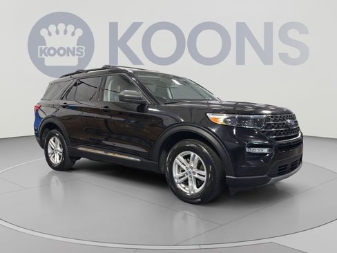 Certified 2023 Ford Explorer XLT w/ Equipment Group 202A AWD/4WD image 10