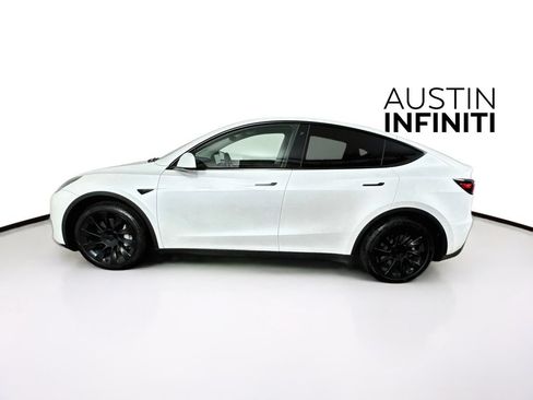 Used 2023 Tesla Model Y Long Range AWD/4WD image 4