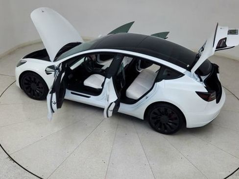 Used 2023 Tesla Model 3 Performance image 86