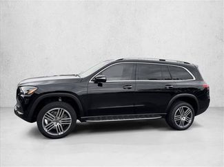 Used 2021 Mercedes-Benz GLS 450 4MATIC video 4
