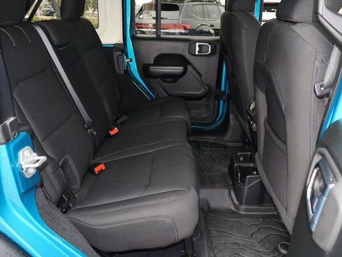 Used 2020 Jeep Wrangler Unlimited Sport S image 16