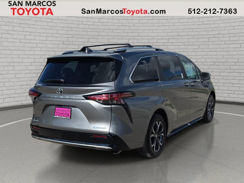 New 2026 Toyota Sienna Platinum AWD/4WD image 5