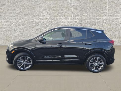Used 2020 Buick Encore GX Select w/ Sport Touring Package FWD image 4