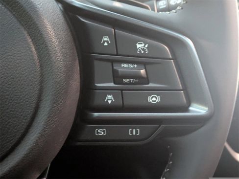 New 2025 Subaru Forester Limited image 31