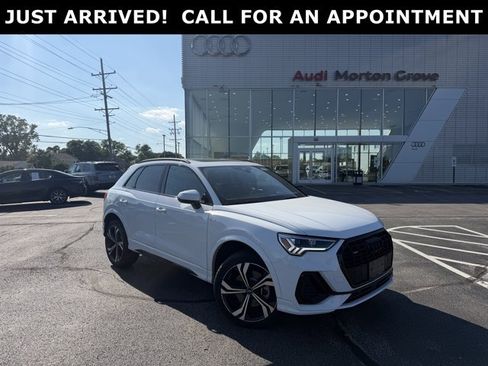 Used 2023 Audi Q3 2.0T Premium Plus w/ Premium Plus Package AWD/4WD image 1
