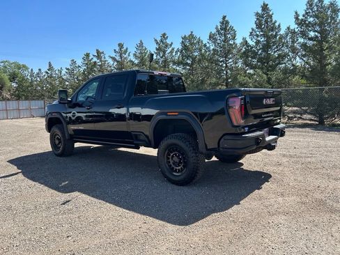 Used 2024 GMC Sierra 2500 AT4X w/ AT4X AEV Edition AWD/4WD image 4