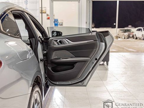 Used 2023 BMW i4 eDrive35 w/ Premium Package image 39