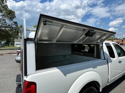 Used 2021 Nissan Frontier S RWD image 16