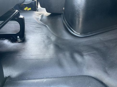 Used 2019 Chevrolet Express 3500 3500 Van 139, For Sale In Ral w/ Power Convenience Package image 18