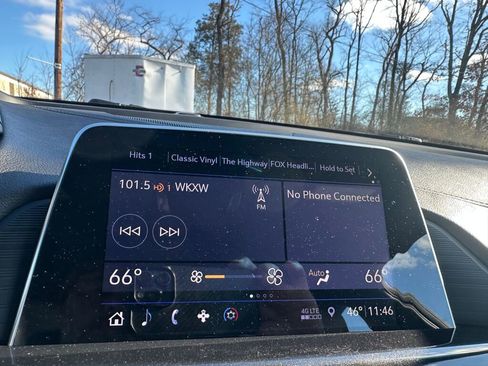 Used 2020 Cadillac CT4 Luxury w/ Bose Premium Audio Package image 17