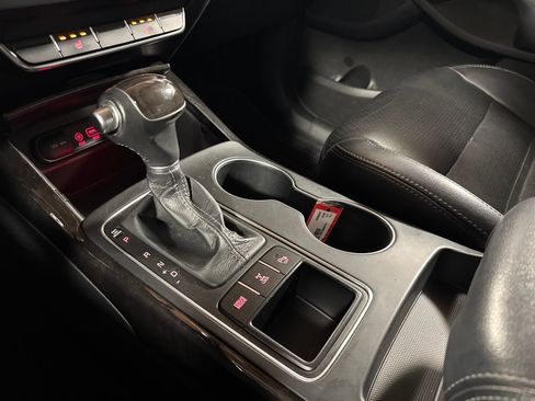 Used 2017 Kia Sorento EX image 22