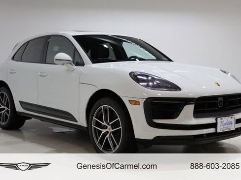 Used 2023 Porsche Macan S AWD/4WD image 1